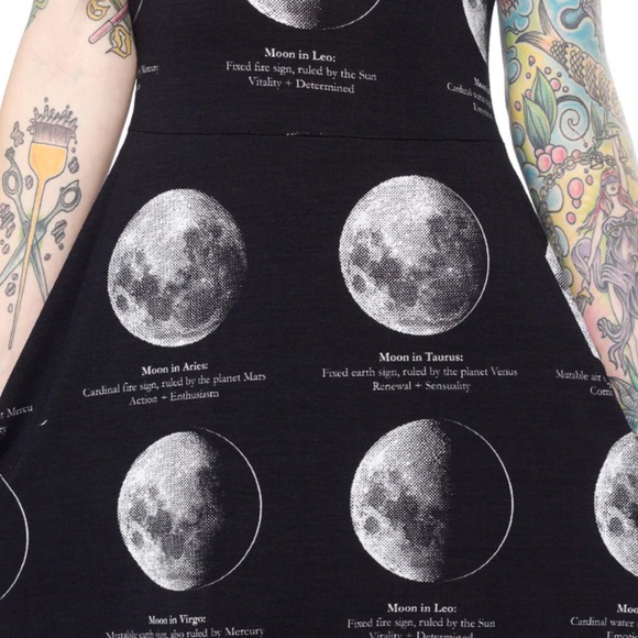 KILLSTAR ITEMS ARE NOW IN agothicuniverse.com for Less - APPROVED BY KILLSTAR - Picture 3 of 8